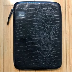 Antenna Black Faux-Croc 15” Laptop Sleeve Case